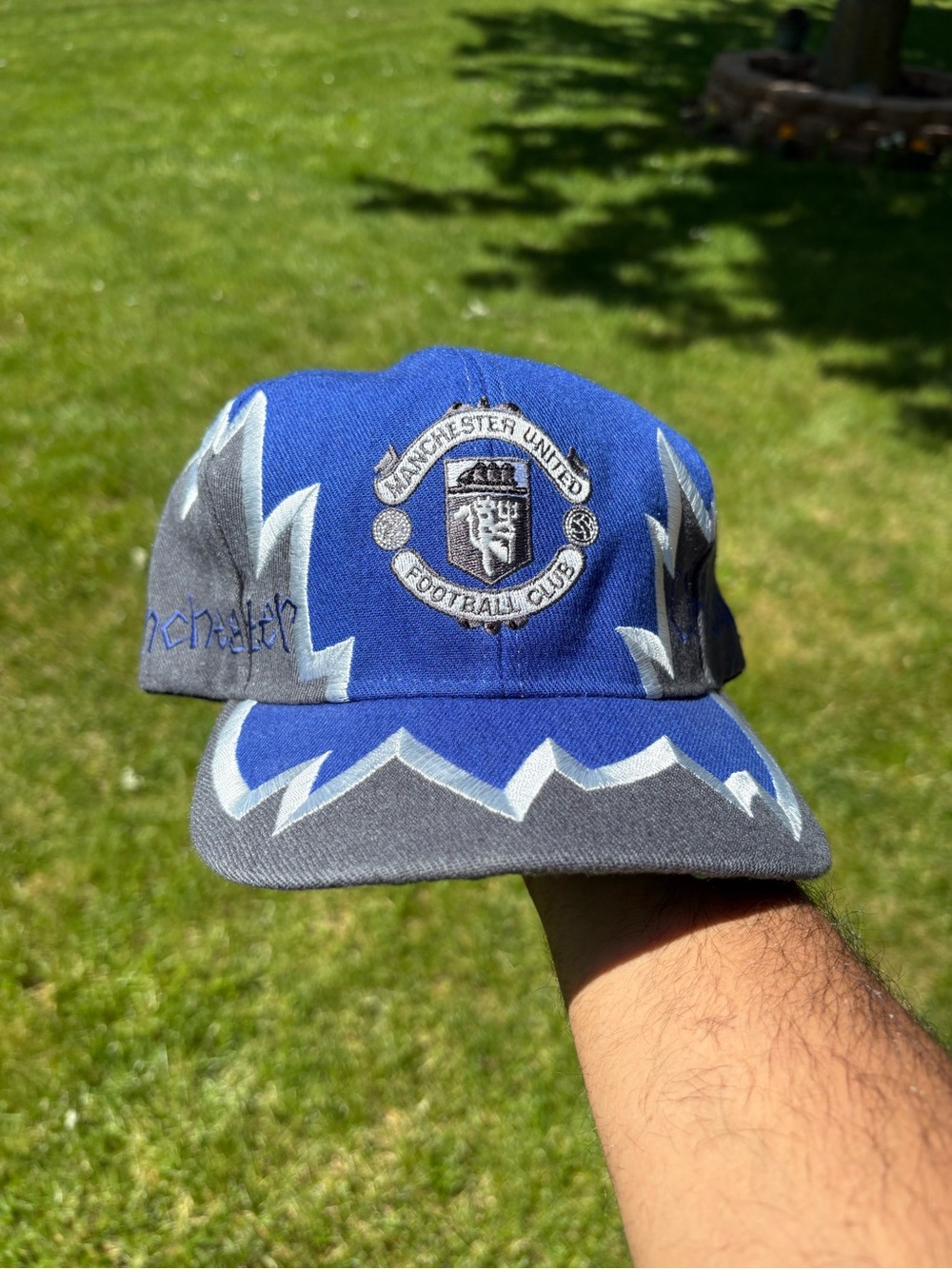 Umbro Manchester United Vintage 90s Y2K Flame Blokecore Snapback OSFA Hat Cap
